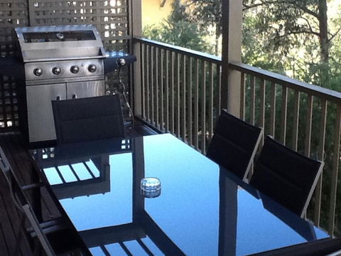 Villa 3br De Saran Resort Condo Located Within Cypress Lakes Resort (nothing Is More Central) - Sydneys Hotel 4