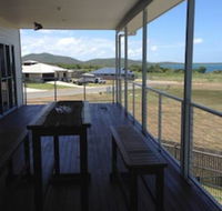 The Beach House - Sydneys Hotel
