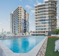 2 Bed Brisbane Resort Apartment - Sydneys Hotel