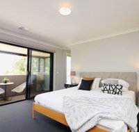 Serenity - Rejuvenate Stays - Sydneys Hotel