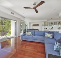 Frangipani House - Sydneys Hotel