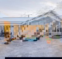 Elegance on She Oak - Sydneys Hotel