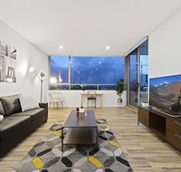 Self Contained Apartment in Tranquil Neighbourhood - Sydneys Hotel