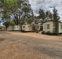 Gulgong Tourist Park - Sydneys Hotel