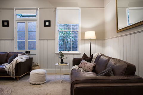 Albert Cottage - Sydneys Hotel 4