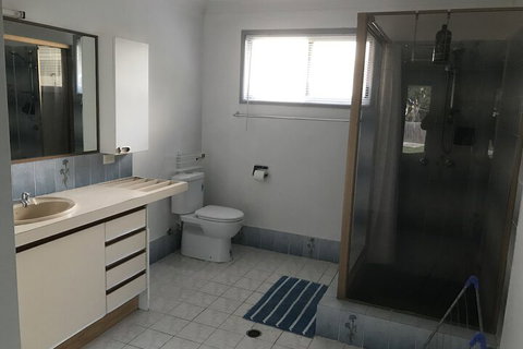 Gold Coast Nerang 99 House - Sydneys Hotel 4