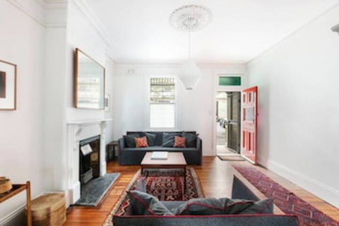 European Elegance In Darlinghurst - Sydneys Hotel 0