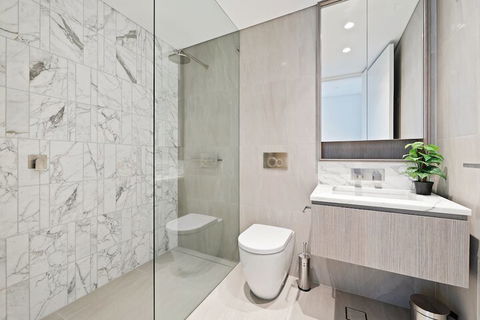 Ultra Modern Brand New CBD View - Sydneys Hotel 4