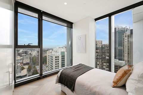 Ultra Modern Brand New CBD View - Sydneys Hotel 3