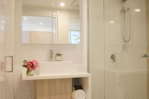 Hamilton 1107 - Sydneys Hotel 5