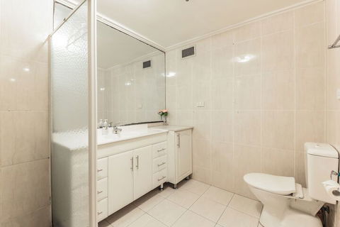 Amazing Location Cozy Stay With Parking - Sydneys Hotel 7