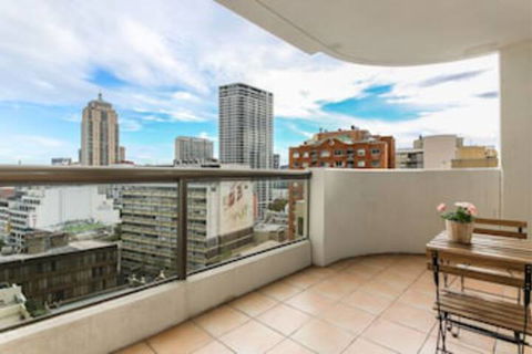 Amazing Location Cozy Stay With Parking - Sydneys Hotel 0