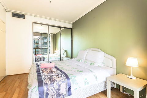 Amazing Location Cozy Stay With Parking - Sydneys Hotel 6