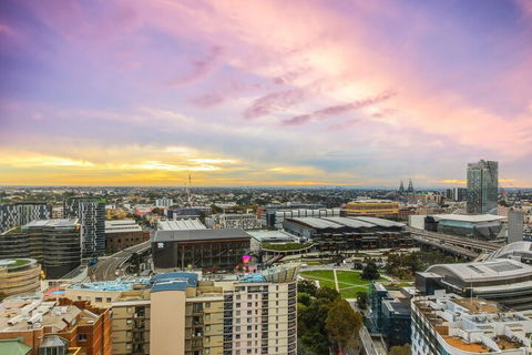 Amazing Location Cozy Stay With Parking - Sydneys Hotel 1