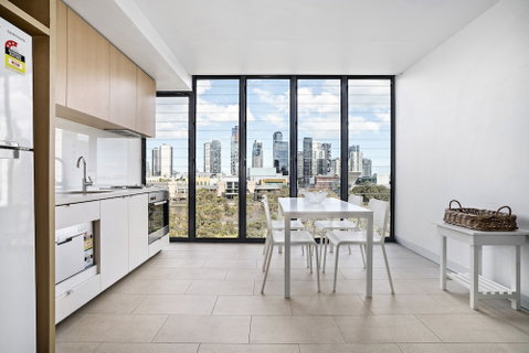 Leila, 1BDR Melbourne Apartment - Sydneys Hotel 6