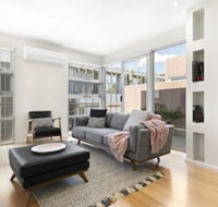 Hotham 2BDR North Melbourne Apartment - Sydneys Hotel