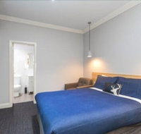 The Manhattan - Sydneys Hotel