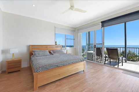 Sandcastles Coign 10 - Sydneys Hotel 5