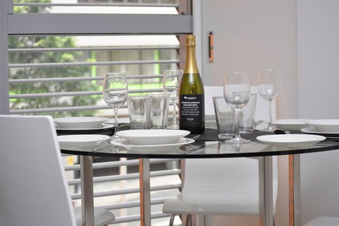 Sydney Alberta Apartments - Sydneys Hotel 6