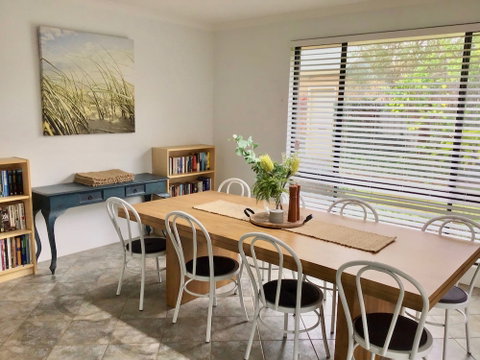 Hakea Haven - Dunsborough - Sydneys Hotel 1