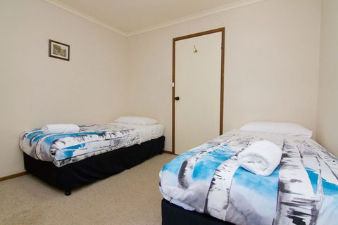 Alrima Lodge Bright - Sydneys Hotel 2
