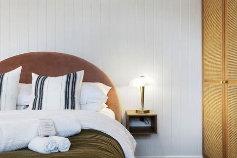 A PERFECT STAY Sunset Beach Summer Breeze - Sydneys Hotel 3