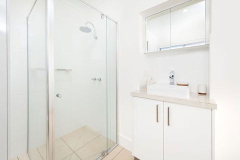 Sleeping In Style Central & Sophisticated - Sydneys Hotel 3