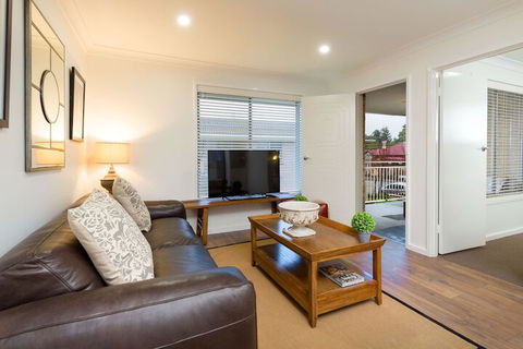 Sleeping In Style Central & Sophisticated - Sydneys Hotel 2