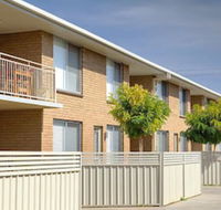 Rustic Charm Central  Sophisticated - Sydneys Hotel