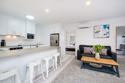 Albury Yalandra Apartment 1 - Sydneys Hotel 4