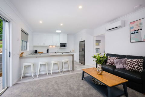 Albury Yalandra Apartment 1 - Sydneys Hotel 1