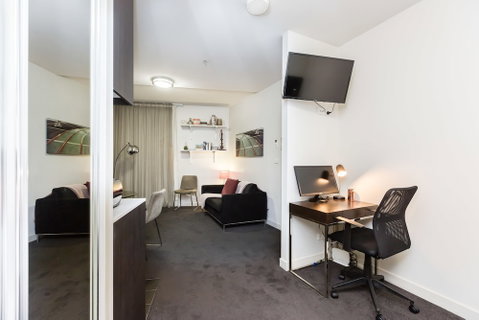 Imogen, Melbourne Studio Apartment - Sydneys Hotel 0