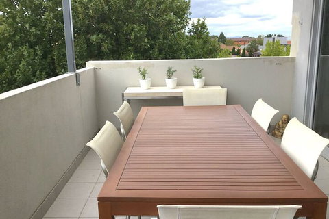 Essendon Sub Penthouse On Napier - Sydneys Hotel 1