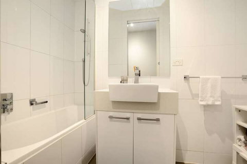 Essendon Sub Penthouse On Napier - Sydneys Hotel 5