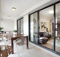 Urban Rest The Elizabeth 1 Bed - Sydneys Hotel