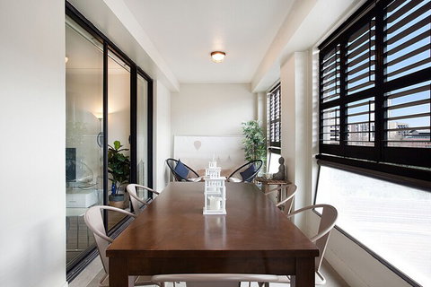 Urban Rest The Elizabeth 1 Bed - Sydneys Hotel 6