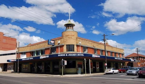 Horse And Jockey Hotel Homebush - Sydneys Hotel 0