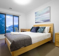 104 Sanctuary Lake Donatella Retreat - Sydneys Hotel