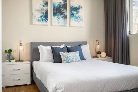 Urban Rest Foveaux St - Sydneys Hotel 6