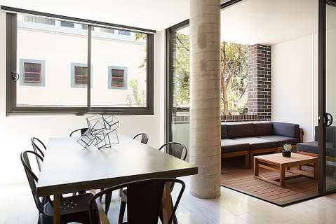 Urban Rest - Mary St - Sydneys Hotel 4