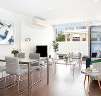 Urban Rest - Riley St - Sydneys Hotel
