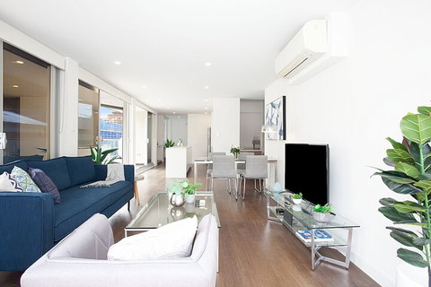 Urban Rest - Riley St - Sydneys Hotel 7