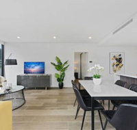 HomeHotel Luxury  Contemporary Apt - Sydneys Hotel