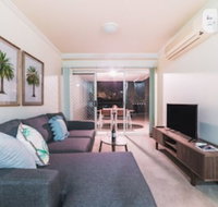 Absolute Riverfront One Bedroom Apartment - Sydneys Hotel