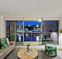 Absolute Sydney Harbour Front Luxury With Parking - Sydneys Hotel