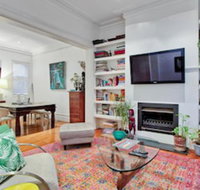 Luxury 3 Bed Terrace House Close to Sydney CBD - Sydneys Hotel