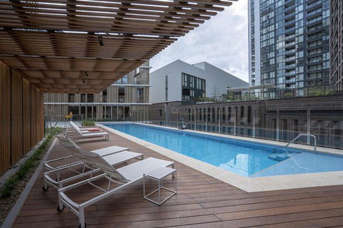 Modern Apartment In Darling Harbour - Sydneys Hotel 5
