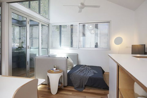 Studio Reuss - A City Retreat - Sydneys Hotel 7
