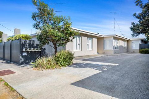 The Dunes On Terrace - Sydneys Hotel 3