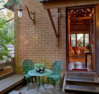 Cherrytree Cottage - Sydneys Hotel
